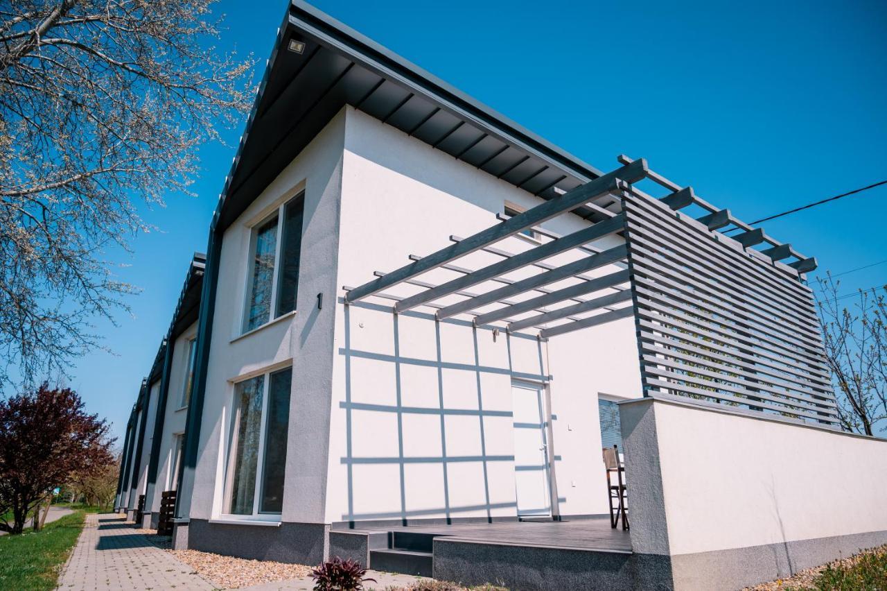 Sun City Vizisport Paradicsom Hódmezővásárhely Exterior foto